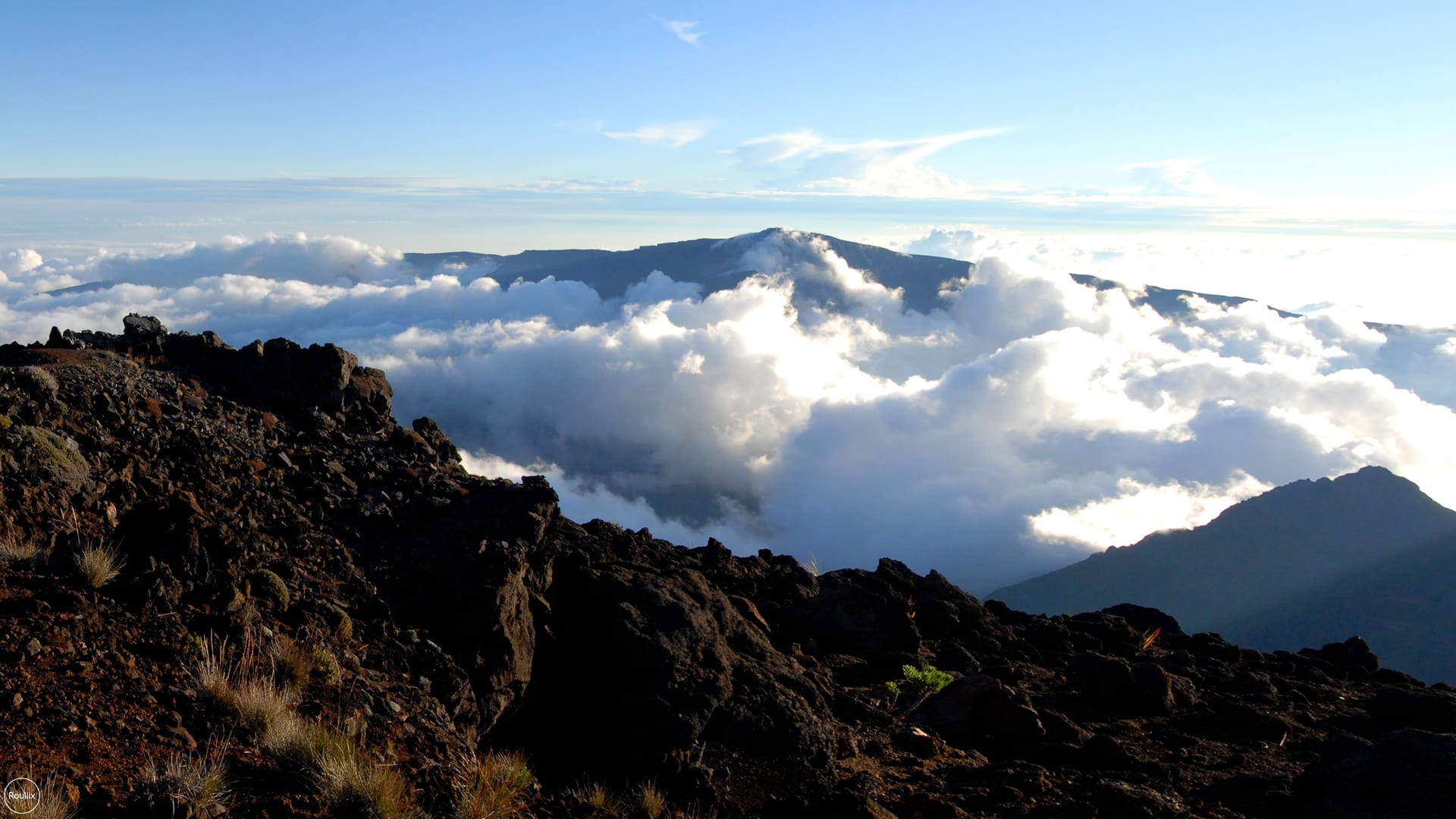 Roullix travel photo — 110521 REU 001