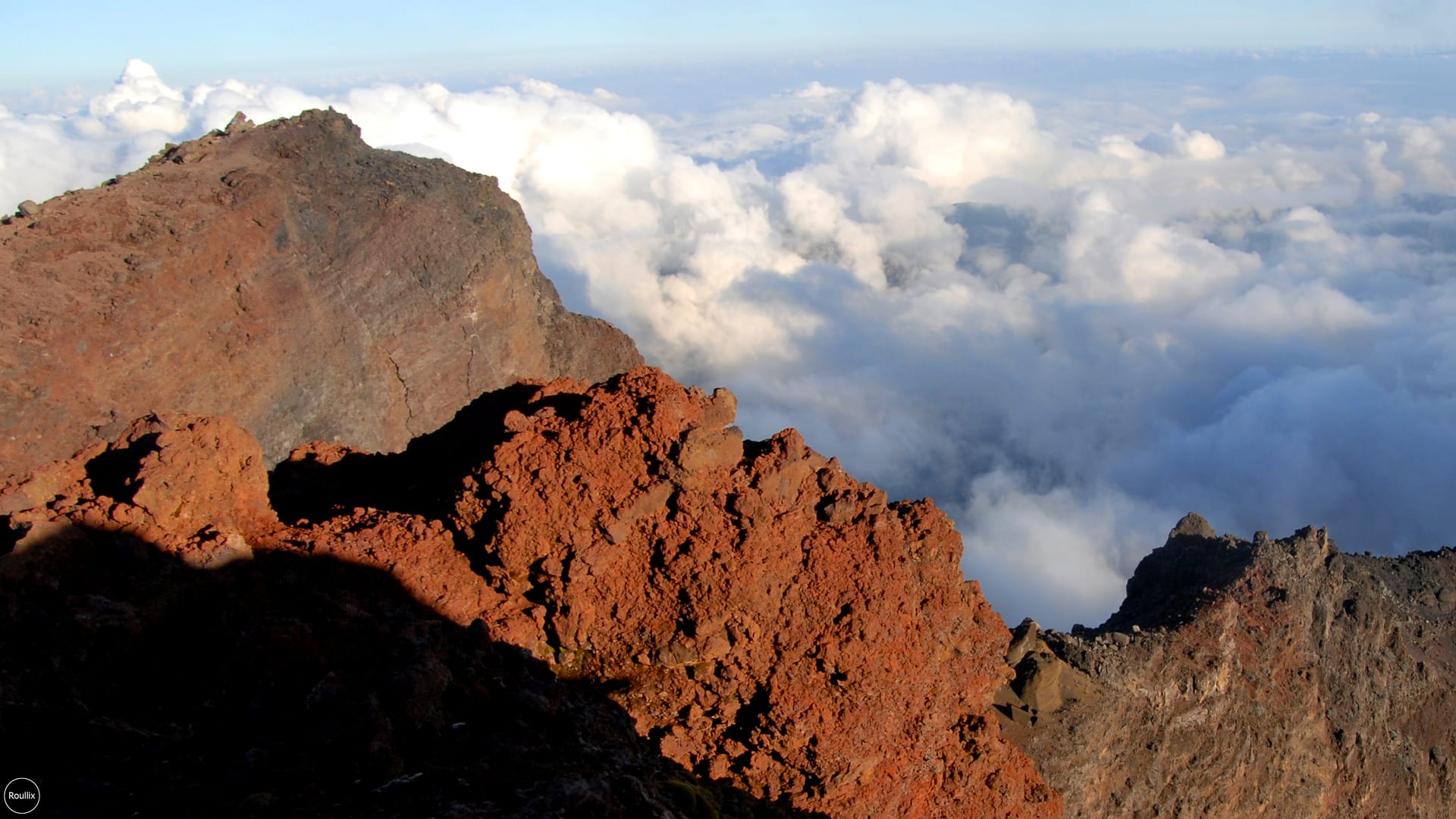 Roullix travel photo — 110521 REU 002