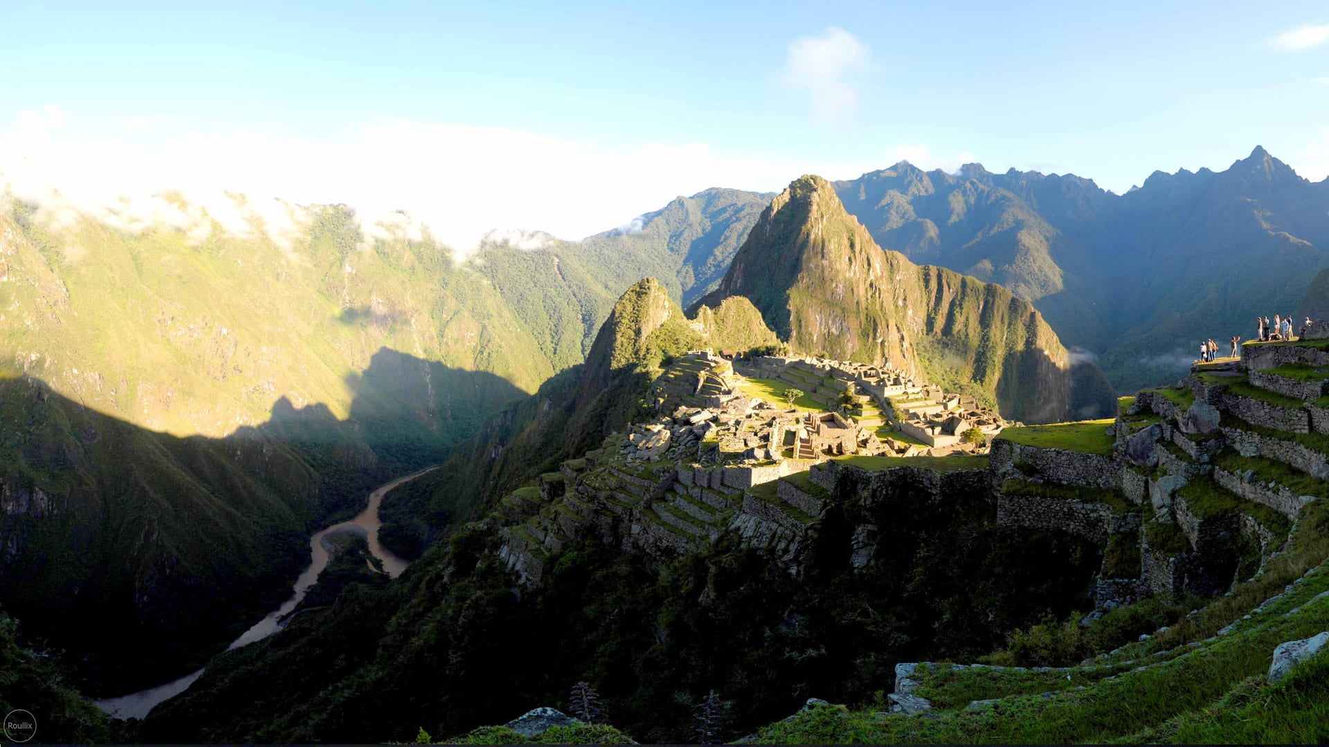 Roullix travel photo — 111230 PER 009