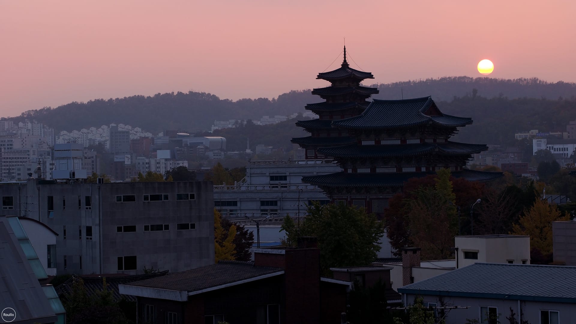 Roullix travel photo — 131103 SEO 002
