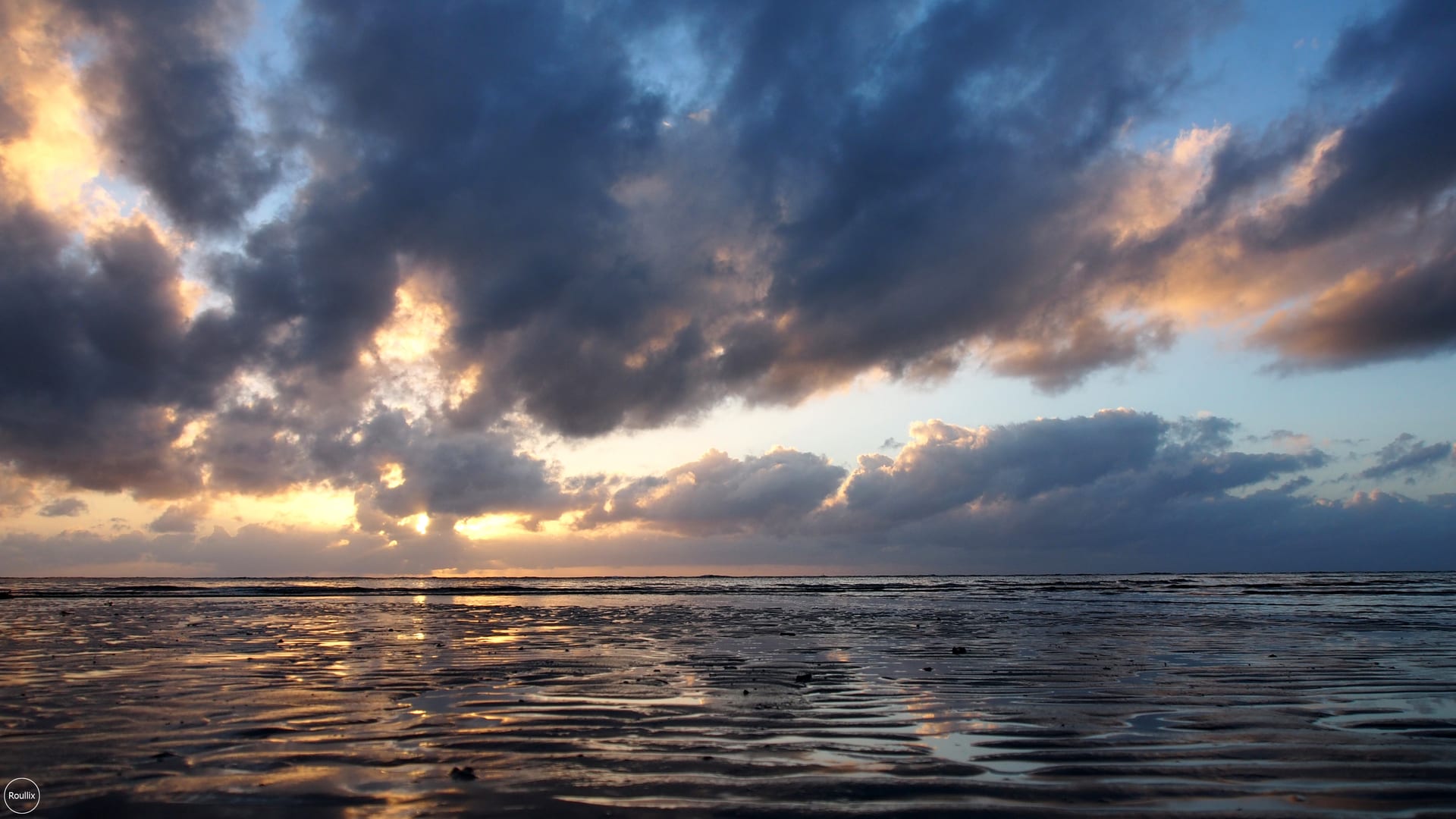 Roullix travel photo — 140914 CAI 003
