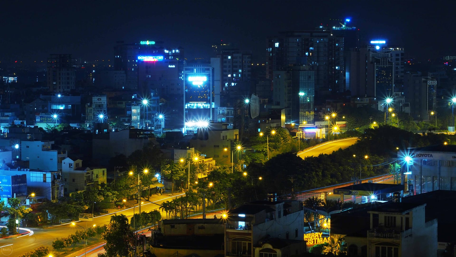 Roullix travel photo — 151203 VIE 30048